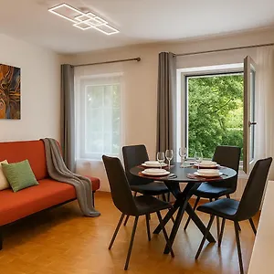 Parkside By Bestchoice - Self Check-in With Parking Option Apartment Graz